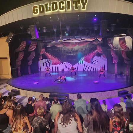 Luxery Suite Goldcity Gold City אלאניה מראה חיצוני תמונה