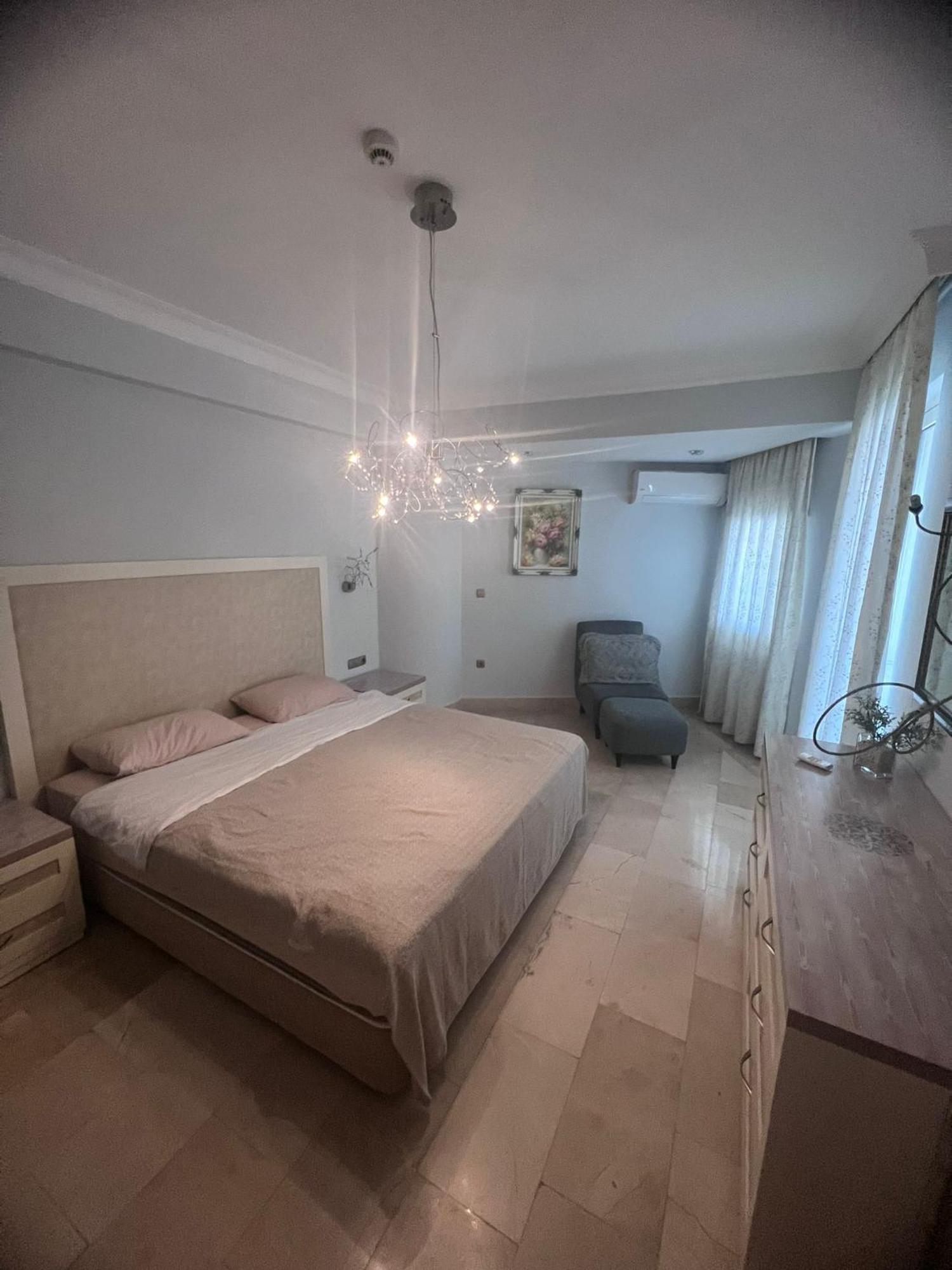 Luxery Suite Goldcity Gold City אלאניה מראה חיצוני תמונה